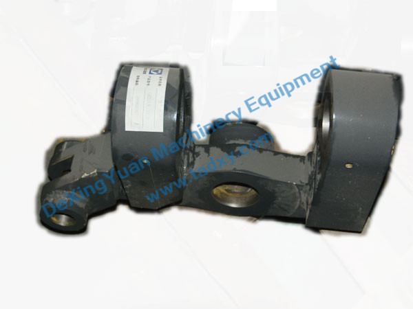 c鿴ԔϢ}Right Steering Knuckle GR215.17.4 xΔ1996